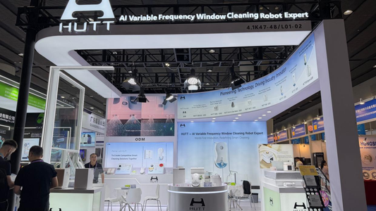 HUTT Debuts New Dual-line Base Station Products at the 140th Canton Fair, Reimagining Cleaning Experience with Innovation